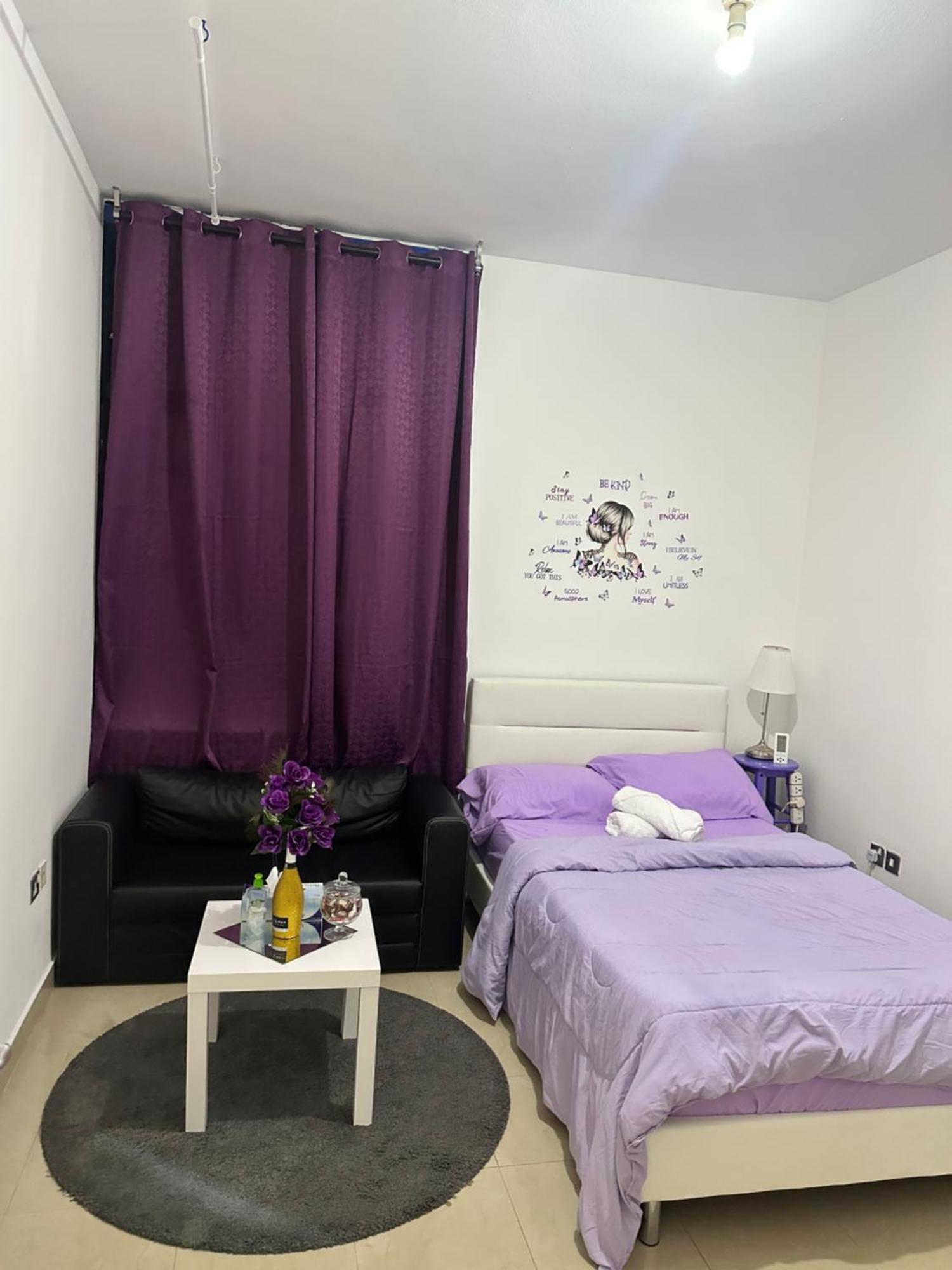 阿布扎比The Purple Place公寓 外观 照片
